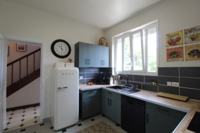 French property for sale in La Roche-Posay, Vienne - €265,950 - photo 4