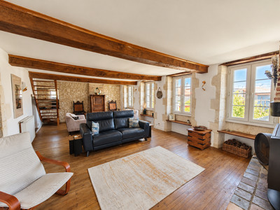 French property for sale in Saint-Romain, Charente - €480,000 - photo 3