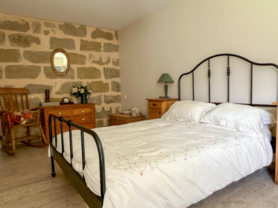 French property for sale in Montignac-de-Lauzun, Lot-et-Garonne - €349,800 - photo 9