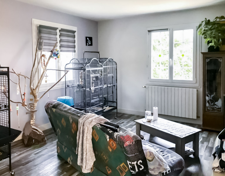 French property for sale in Saint-Eutrope, Charente - €222,600 - photo 6