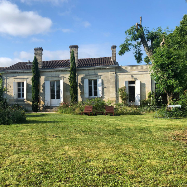 House for sale in MargauxCantenac Gironde 3 bedroom house