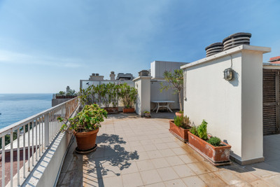 French property for sale in Nice, Alpes-Maritimes - €1,390,000 - photo 6