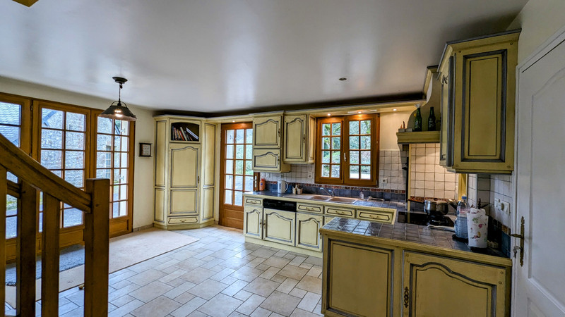 French property for sale in Ploërdut, Morbihan - €604,200 - photo 5