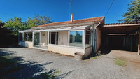 Maison à vendre à Mansle, Charente - 129 000 € - photo 1