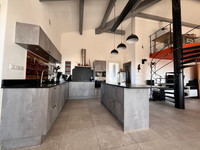 Maison à vendre à Villeneuve-lès-Avignon, Gard - 784.000 € - photo 4