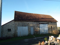 Maison à Auzances, Creuse - photo 3