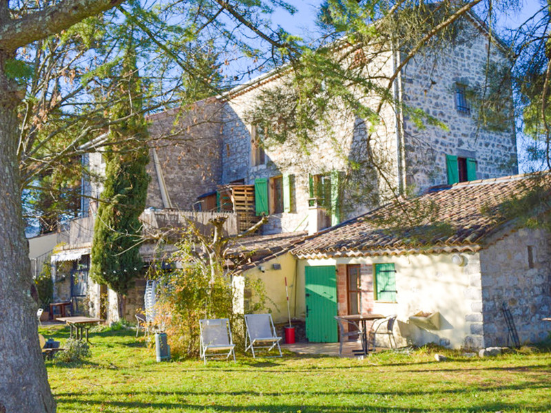 Maison à vendre à Banne, Ardèche - 710 000 € - photo 1