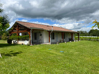 Maison à vendre à Saint-Estèphe, Dordogne - 168 000 € - photo 2
