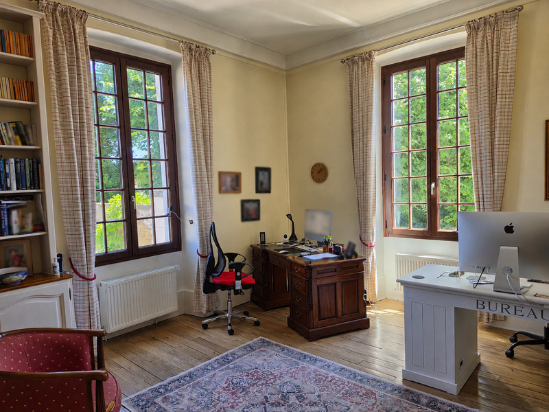 French property for sale in Flogny-la-Chapelle, Yonne - €749,999 - photo 7