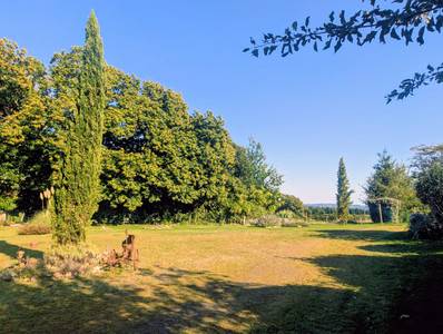 French property for sale in Bussière-Galant, Haute-Vienne - €179,000 - photo 2