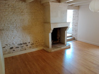 Maison à vendre à Cherveux, Deux-Sèvres - 399.950 € - photo 6