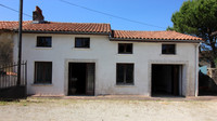 Maison à vendre à La Faye, Charente - 235.400 € - photo 8