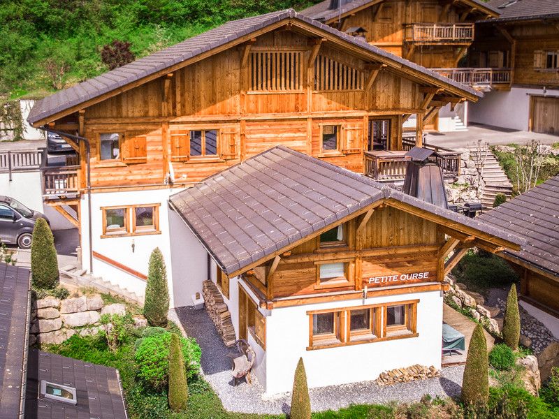 French property for sale in Samoëns, Haute-Savoie - €1,295,000 - photo 2