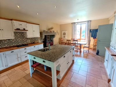 French property for sale in Auzances, Creuse - €495,000 - photo 7