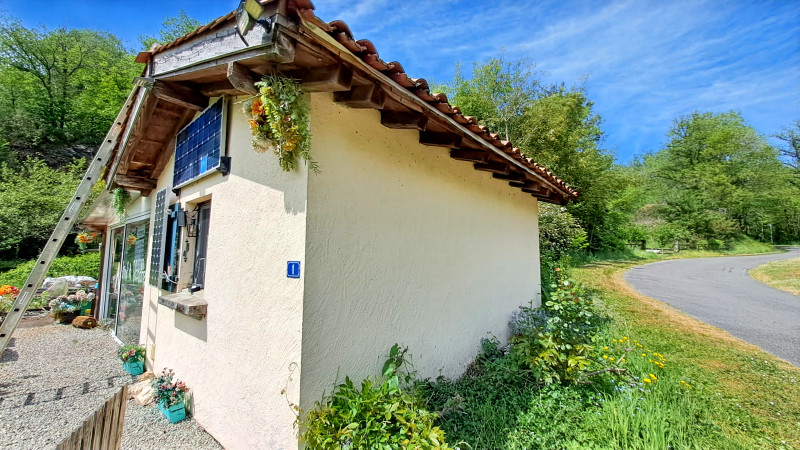 French property for sale in Montembœuf, Charente - €56,600 - photo 5