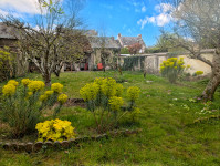 Propriété à vendre à Nogent-le-Rotrou, Eure-et-Loir - 345 000 € - photo n°2