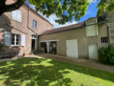 French property for sale in Aigurande, Indre - €345,750 - photo 9