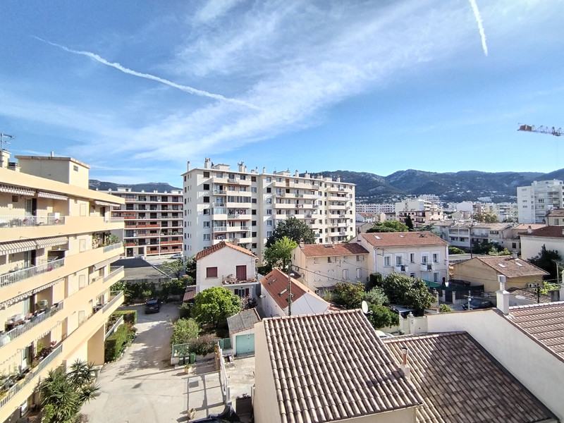 French property for sale in Toulon, Var - €86,000 - photo 3