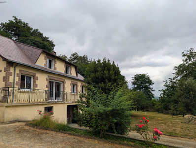 house for sale in Sarthe