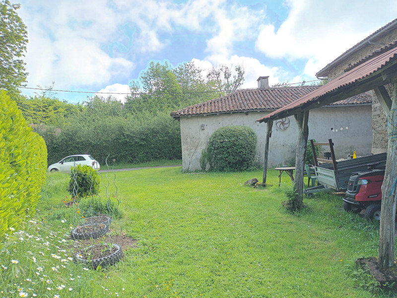 French property for sale in Saint-Mathieu, Haute-Vienne - photo 4