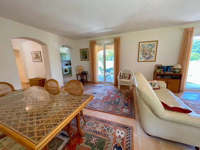 French property for sale in Saint-Antonin-du-Var, Var - €363,500 - photo 5