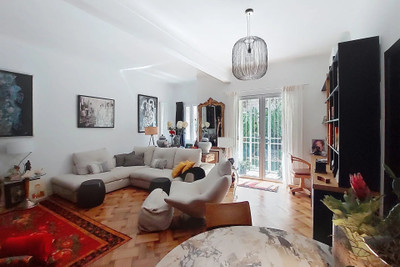 French property for sale in Nice, Alpes-Maritimes - €1,070,000 - photo 8