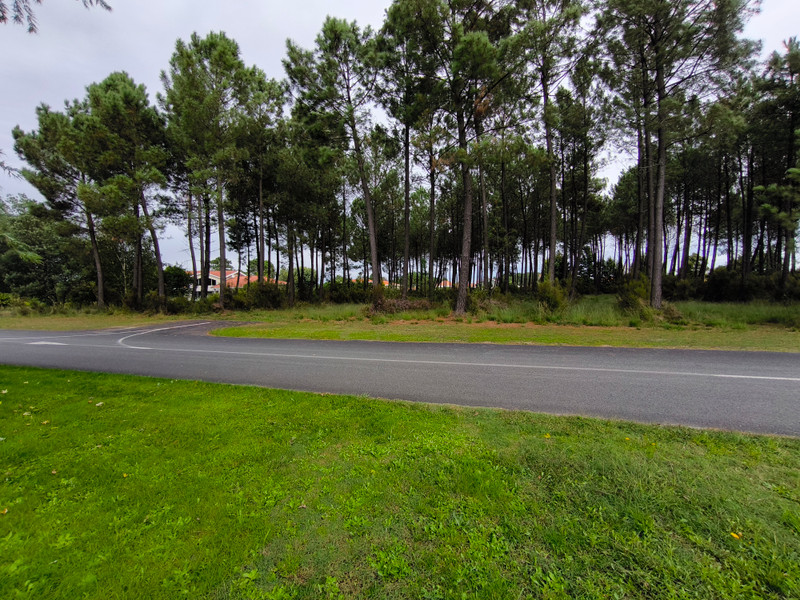Terrain à vendre à Biscarrosse, Landes - 550.000 € - photo 1