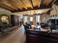Maison à vendre à Montbron, Charente - 267.500 € - photo 6