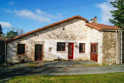 Maison à vendre à Le Retail, Deux-Sèvres, Poitou-Charentes, avec Leggett Immobilier