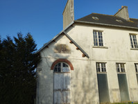 Maison à vendre à Loc-Eguiner-Saint-Thégonnec, Finistère - 172.800 € - photo 2