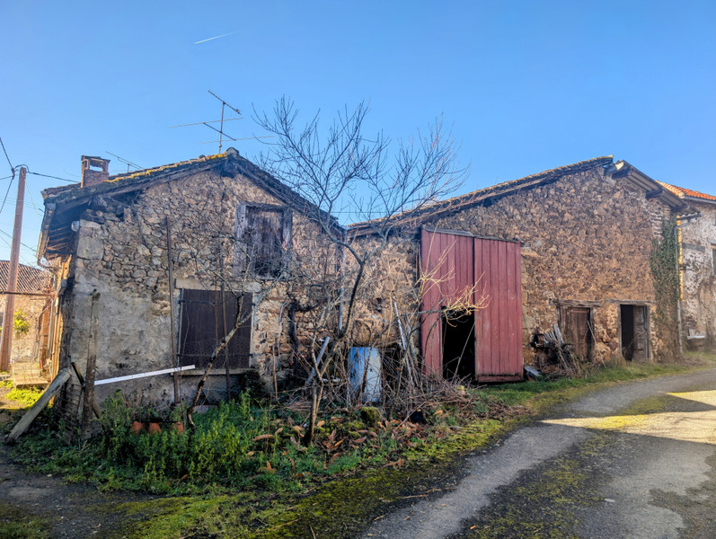 French property for sale in Vayres, Haute-Vienne - €28,900 - photo 7