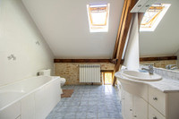 Maison à vendre à Montcabrier, Lot - 470.000 € - photo 8
