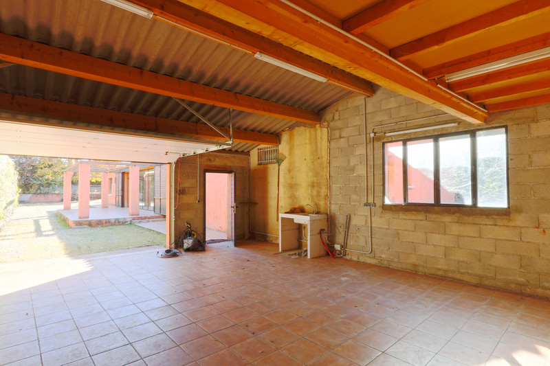 House for sale in Saignon Vaucluse LUBERON, close to APT