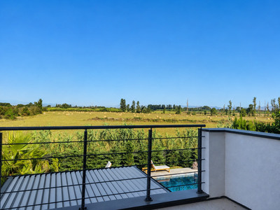 French property for sale in Sainte-Marie-la-Mer, Pyrénées-Orientales - €698,000 - photo 9