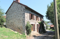 Maison à vendre à Montboucher, Creuse - 119.900 € - photo 1