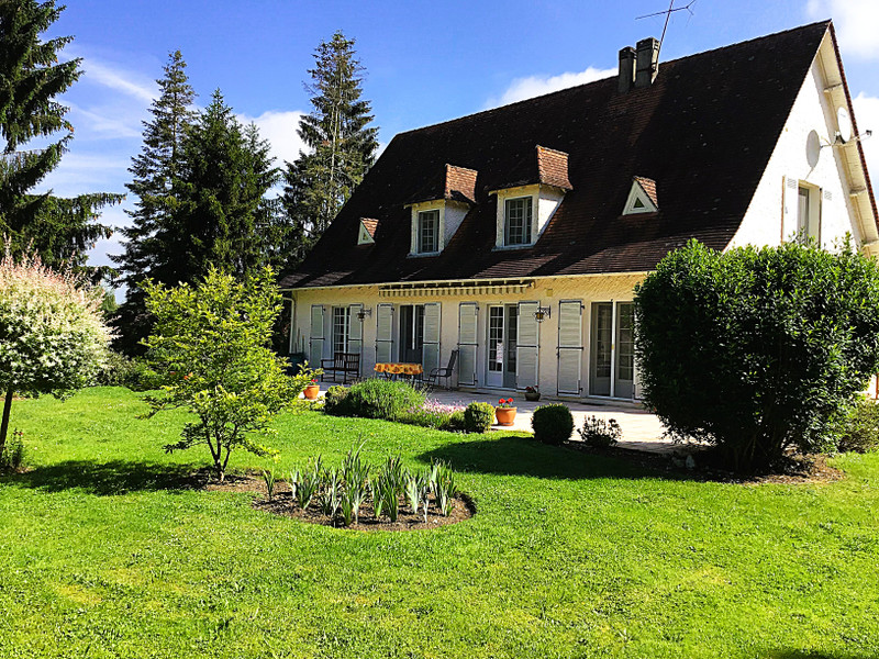 Maison à vendre à Ribérac, Dordogne - 318.000 € - photo 1