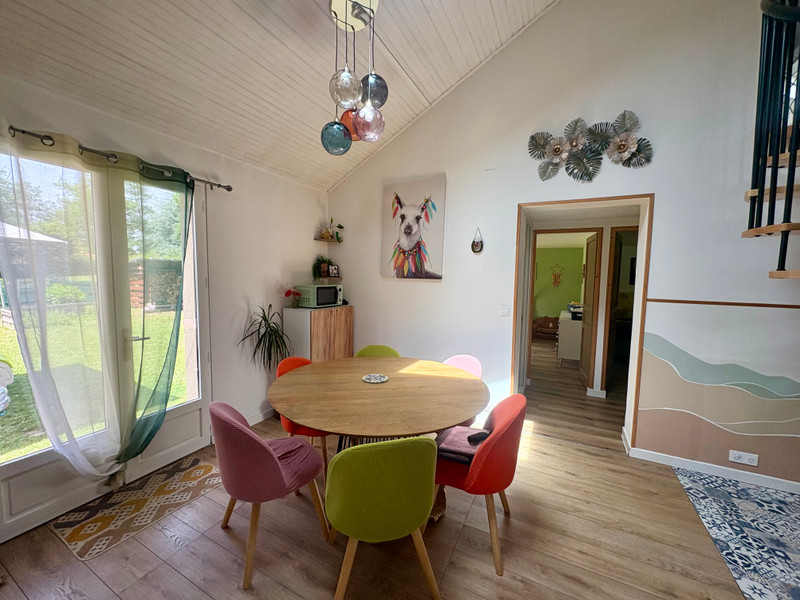 French property for sale in Saint-Estèphe, Dordogne - €249,000 - photo 4