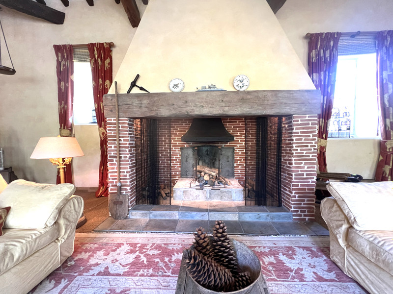 French property for sale in Montespan, Haute-Garonne - €320,000 - photo 4