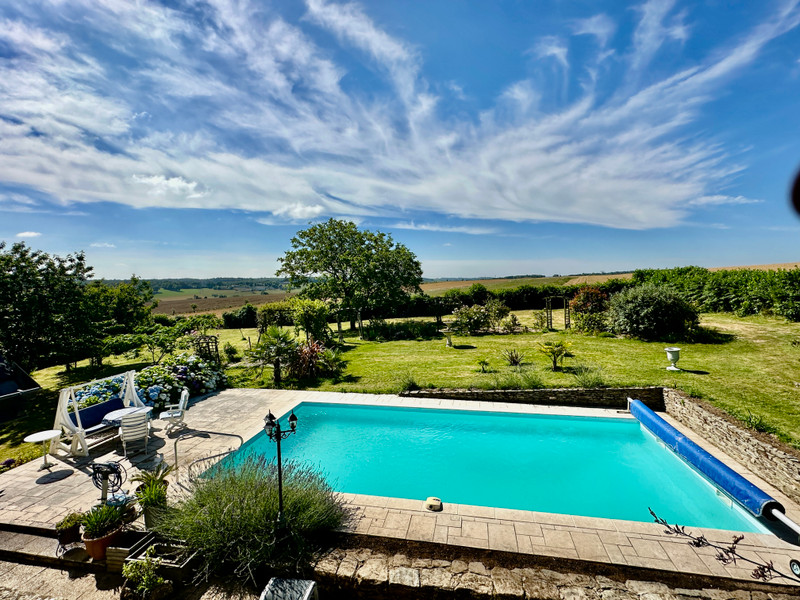 French property for sale in Taupont, Morbihan - €270,500 - photo 0