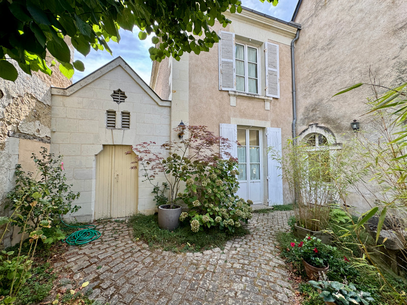 French property for sale in Cheffes, Maine-et-Loire - €595,000 - photo 7