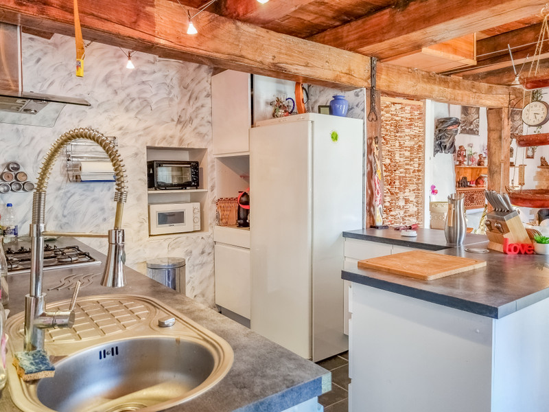 French property for sale in Castanet-le-Haut, Hérault - €139,000 - photo 3