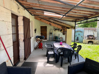 Maison à vendre à Chantillac, Charente - 286.000 € - photo 5