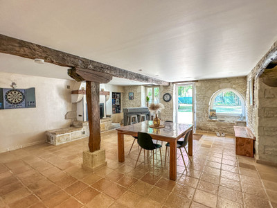 French property for sale in Aumagne, Charente-Maritime - €399,500 - photo 5