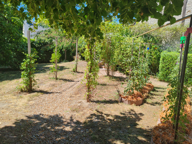 French property for sale in Cerelles, Indre-et-Loire - €399,500 - photo 12