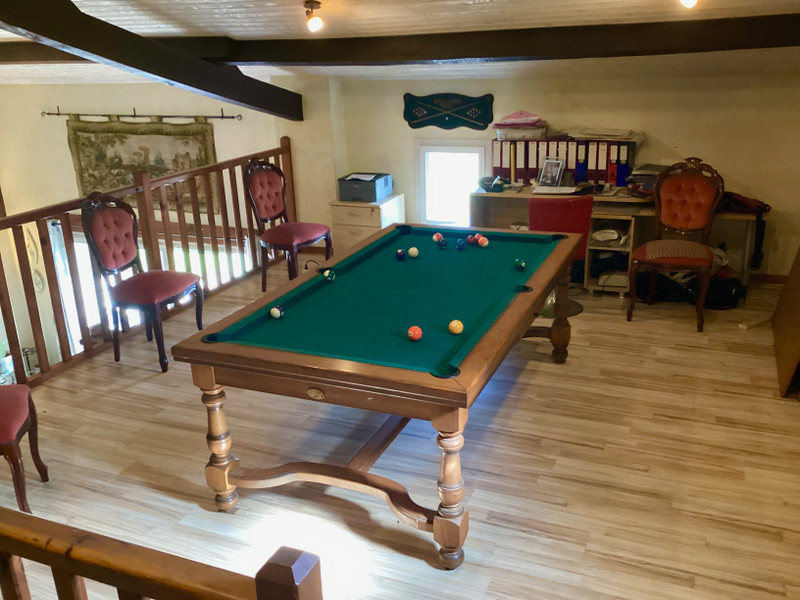 French property for sale in Ménesplet, Dordogne - €328,600 - photo 7