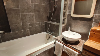French property for sale in Grouches-Luchuel, Somme - €150,000 - photo 9