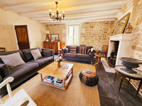 Maison à vendre à Saint-Simeux, Charente - 599.960 € - photo 5