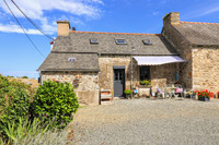 French property, houses and homes for sale in Ploëzal Côtes-d'Armor Brittany