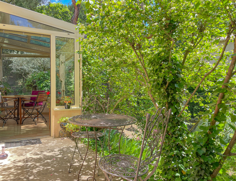 French property for sale in Les Mées, Alpes-de-Haute-Provence - €299,000 - photo 1