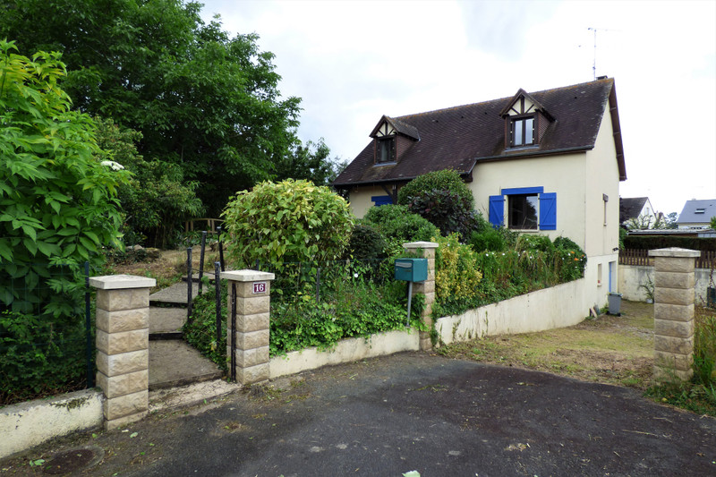 French property for sale in Ceaucé, Orne - &#8364;120,000 - photo 10
